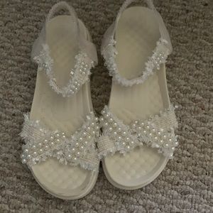 Size 40 white Pearl embellished sandals